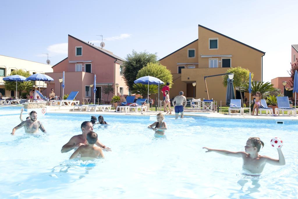 Residence Borgomare Albenga Extérieur photo