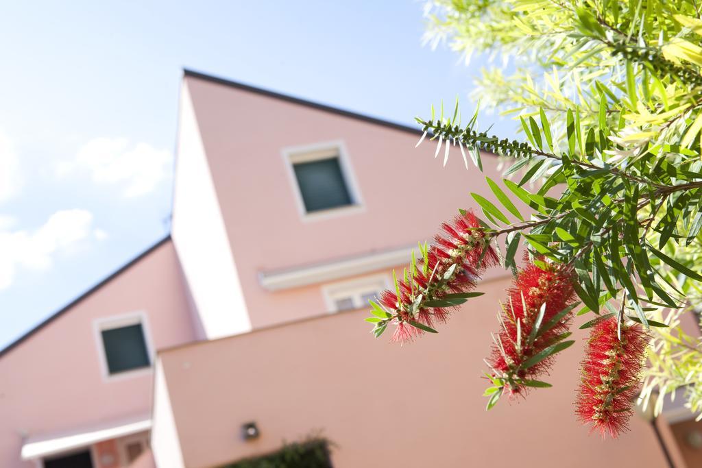 Residence Borgomare Albenga Extérieur photo